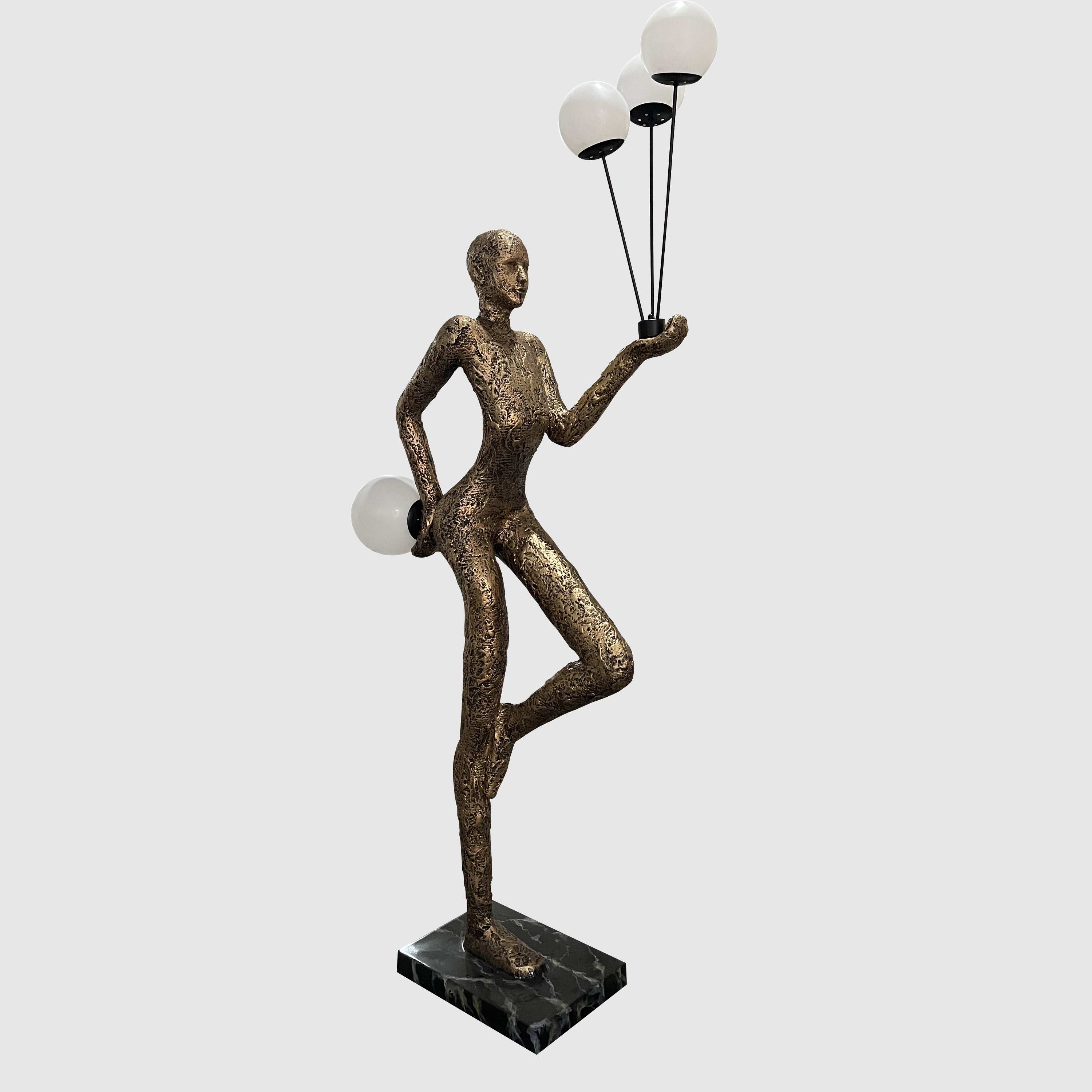 Modern Abstract Figure Sculptu - Resin Art Floor ulasan dan harga